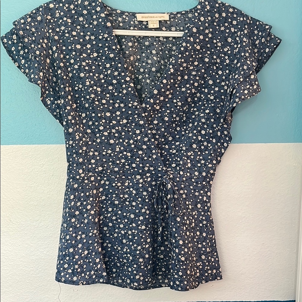 Blue Ruffled Tie Front Fitted Blouse